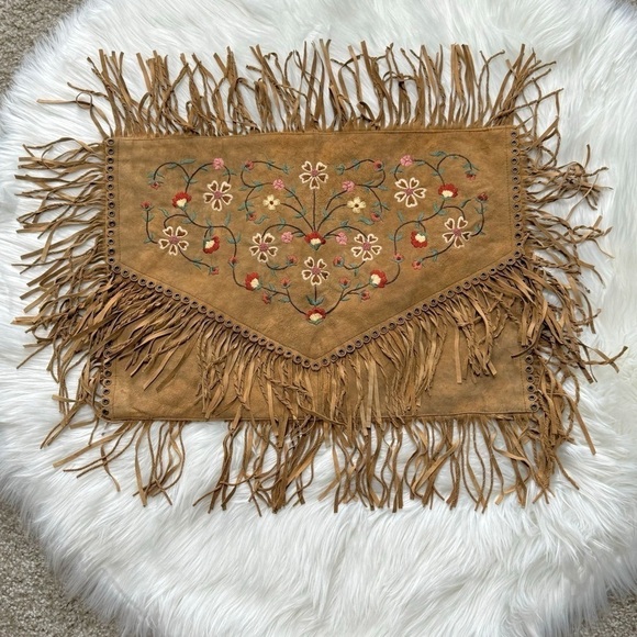 Double D Ranch Floral Embroidered Fringe Leather Pillow Sham - Picture 1 of 5